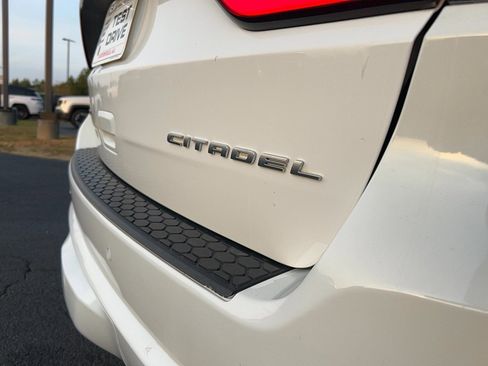 Used 2021 Dodge Durango Citadel image 12