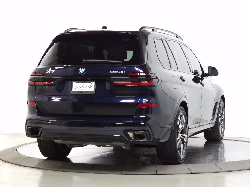 Used 2027 BMW X7 xDrive40i w/ Executive Package AWD/4WD image 11
