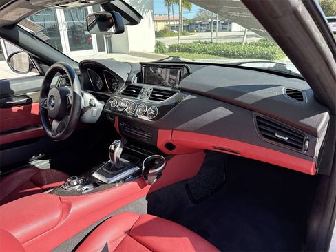 Used 2016 BMW Z4 sDrive28i image 19