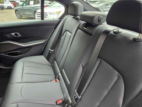 Used 2025 BMW 330i xDrive Sedan w/ M Sport Package image 17