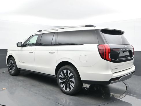 New 2026 Ford Expedition Max Platinum w/ Driver's Package AWD/4WD image 8