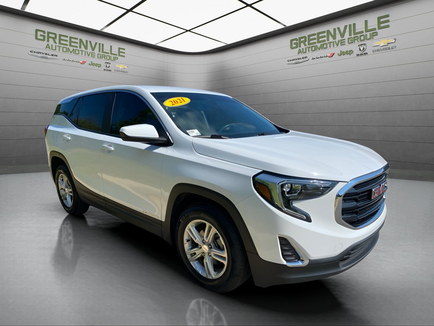 Used 2021 GMC Terrain SLE FWD image 18