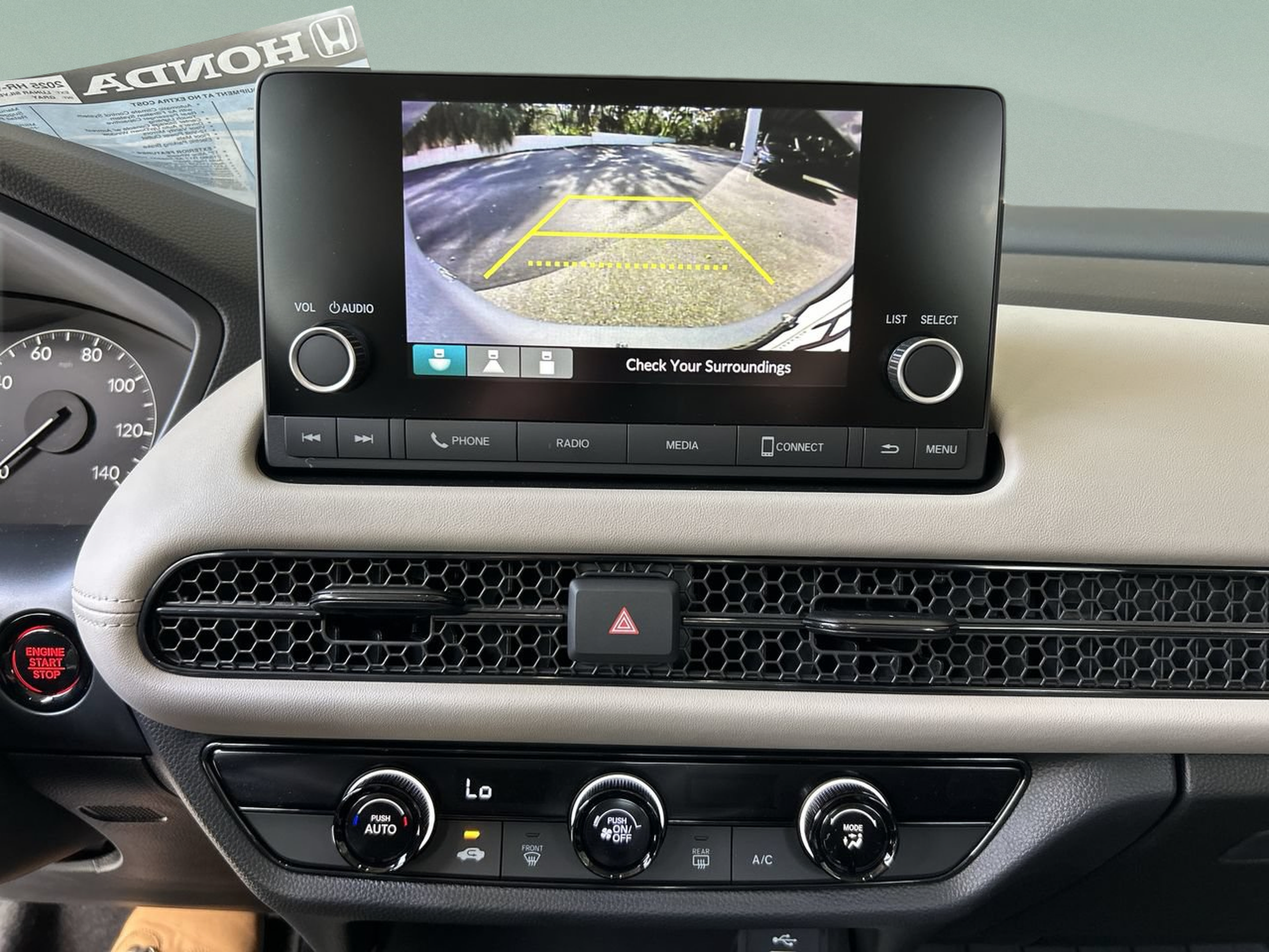 Certified 2025 Honda HR-V LX image 22