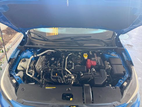 Used 2025 Nissan Sentra SV FWD image 32