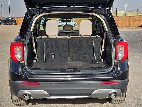 Used 2024 Ford Explorer Limited image 15