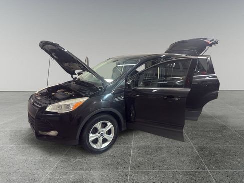 Used 2015 Ford Escape SE AWD/4WD image 9