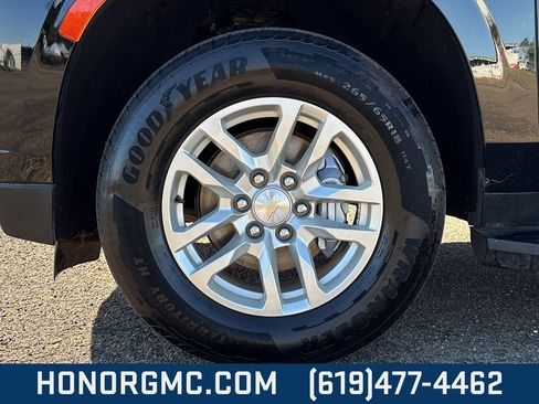 Used 2024 Chevrolet Tahoe LT image 8
