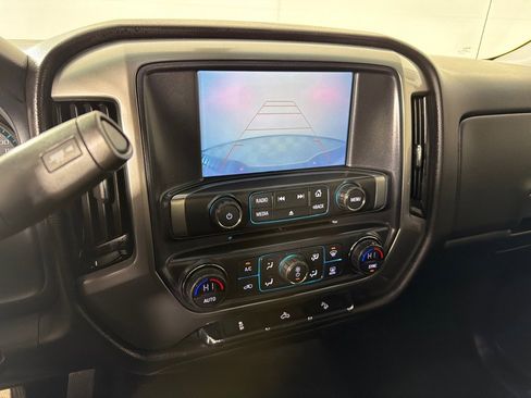 Used 2018 Chevrolet Silverado 1500 LT w/ All Star Edition image 17