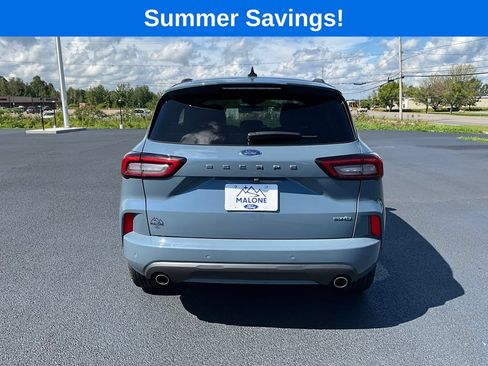 Certified 2023 Ford Escape ST-Line w/ Tech Pack #1 AWD/4WD image 6