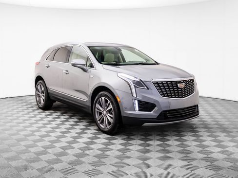 New 2026 Cadillac XT5 Premium Luxury w/ LPO, Floor Liner Package image 8