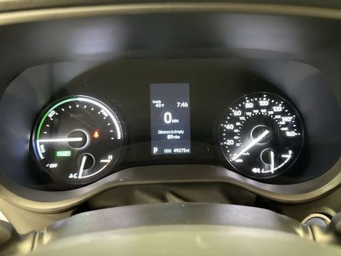 Used 2024 Toyota Sienna LE image 15