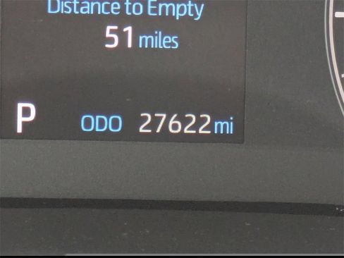 Used 2024 Toyota Corolla LE image 32