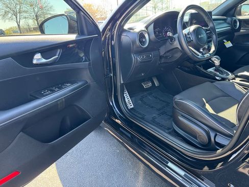 Certified 2023 Kia Forte GT-Line image 12