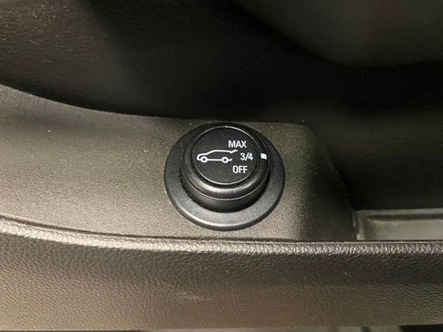 Used 2016 Cadillac SRX Luxury image 15