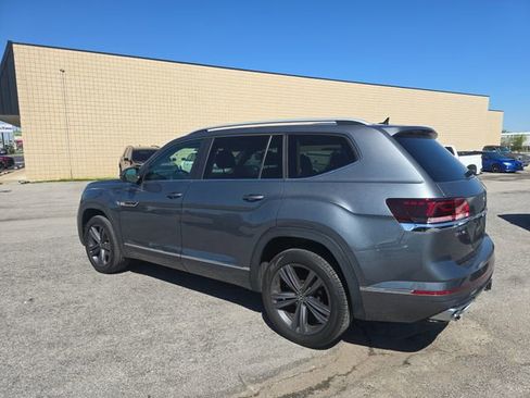 Used 2022 Volkswagen Atlas SEL R-Line AWD/4WD image 7