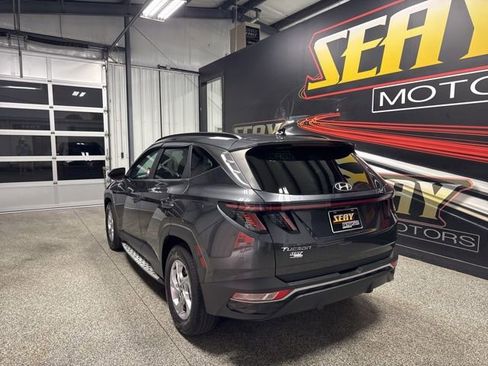 Used 2022 Hyundai Tucson SEL FWD image 17