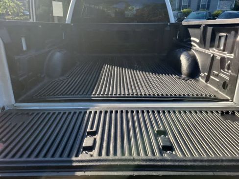 Used 2022 Ford F150 XLT w/ XTR Package image 25