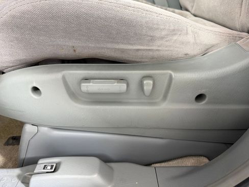 Used 2005 Honda Pilot EX image 13