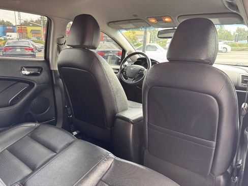 Used 2017 Kia Forte EX FWD image 20