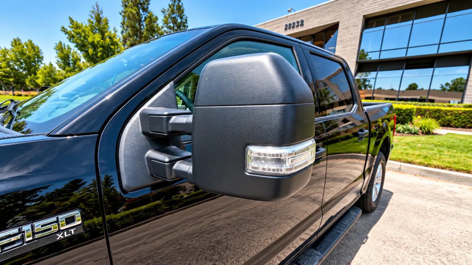 Used 2020 Ford F150 XLT w/ Max Trailer Tow Package AWD/4WD image 24