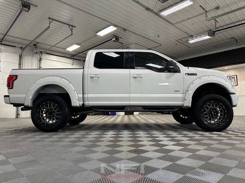 Used 2016 Ford F150 XLT w/ Equipment Group 302A Luxury AWD/4WD image 17