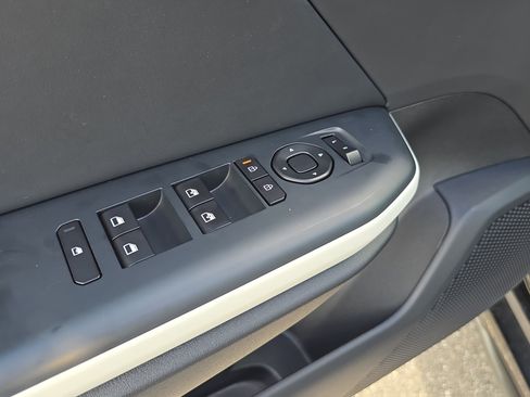 New 2025 Kia K4 GT-Line Turbo image 18