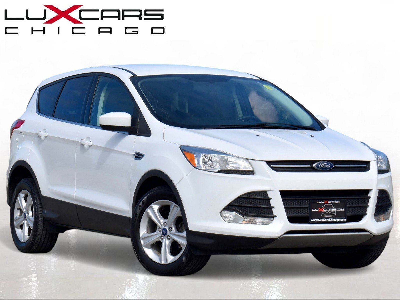 Used 2015 Ford Escape SE FWD image 1
