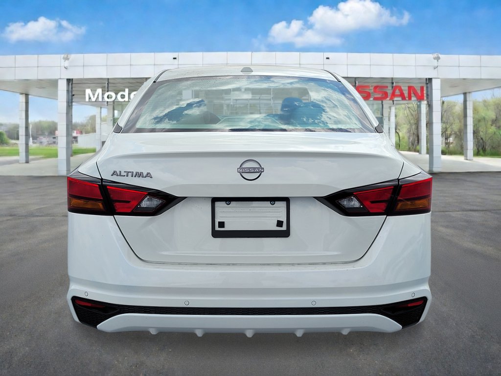 New 2026 Nissan Altima 2.5 SV FWD image 5