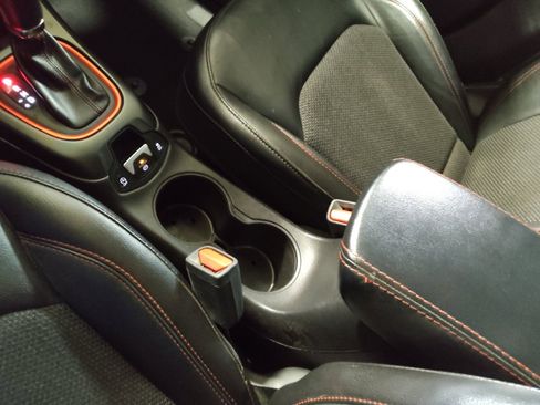 Used 2019 Jeep Compass Trailhawk image 26