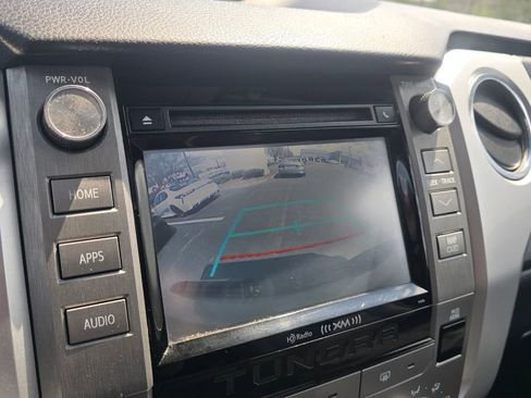 Used 2019 Toyota Tundra SR5 AWD/4WD image 28