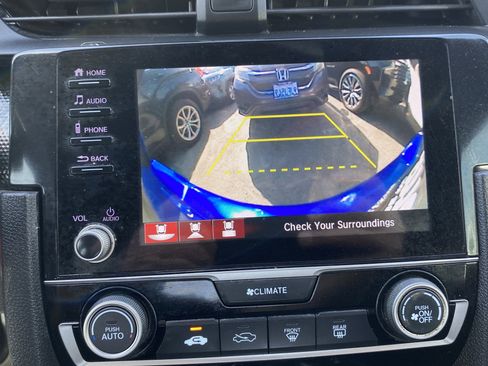 Used 2020 Honda Civic Sport image 21