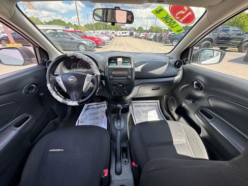 Used 2015 Nissan Versa S Plus FWD image 14