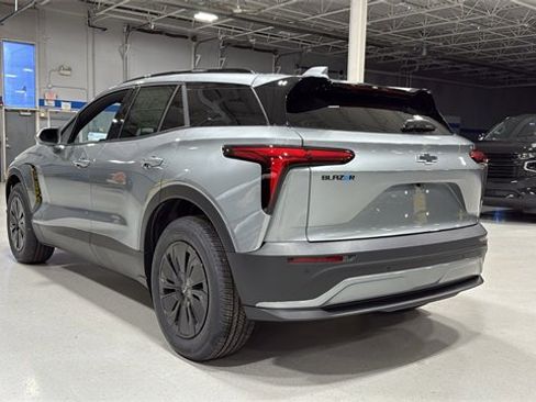 New 2026 Chevrolet Blazer EV LT image 7