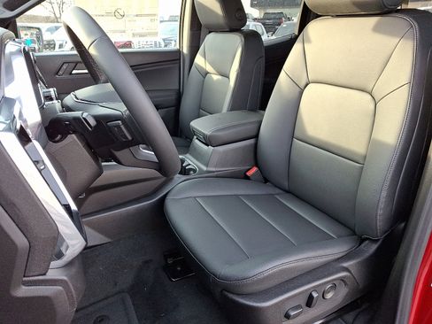 New 2026 GMC Canyon Elevation w/ Convenience Package image 6