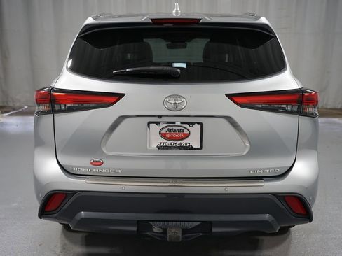 Certified 2021 Toyota Highlander Limited image 7