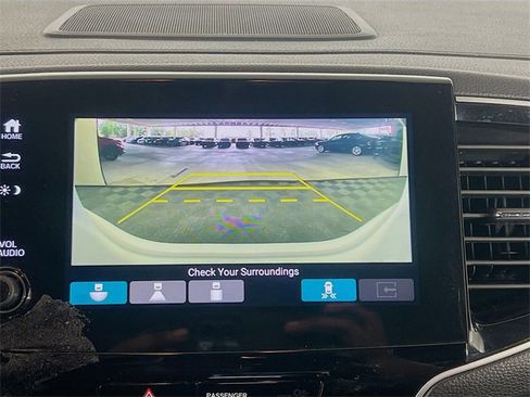 Used 2019 Honda Pilot Touring image 21