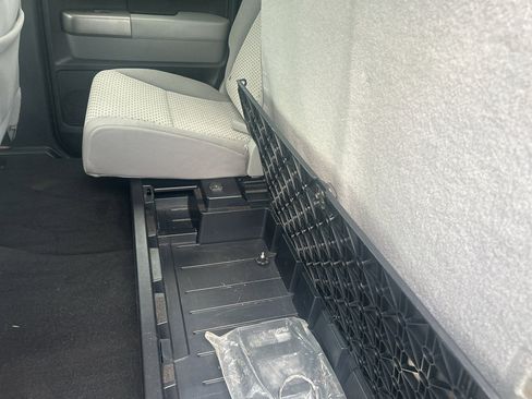 Used 2013 Toyota Tundra 2WD Double Cab w/ SR5 Pkg image 21