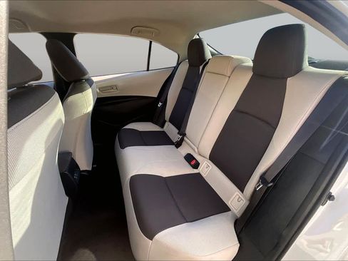 Used 2026 Toyota Corolla LE FWD image 20
