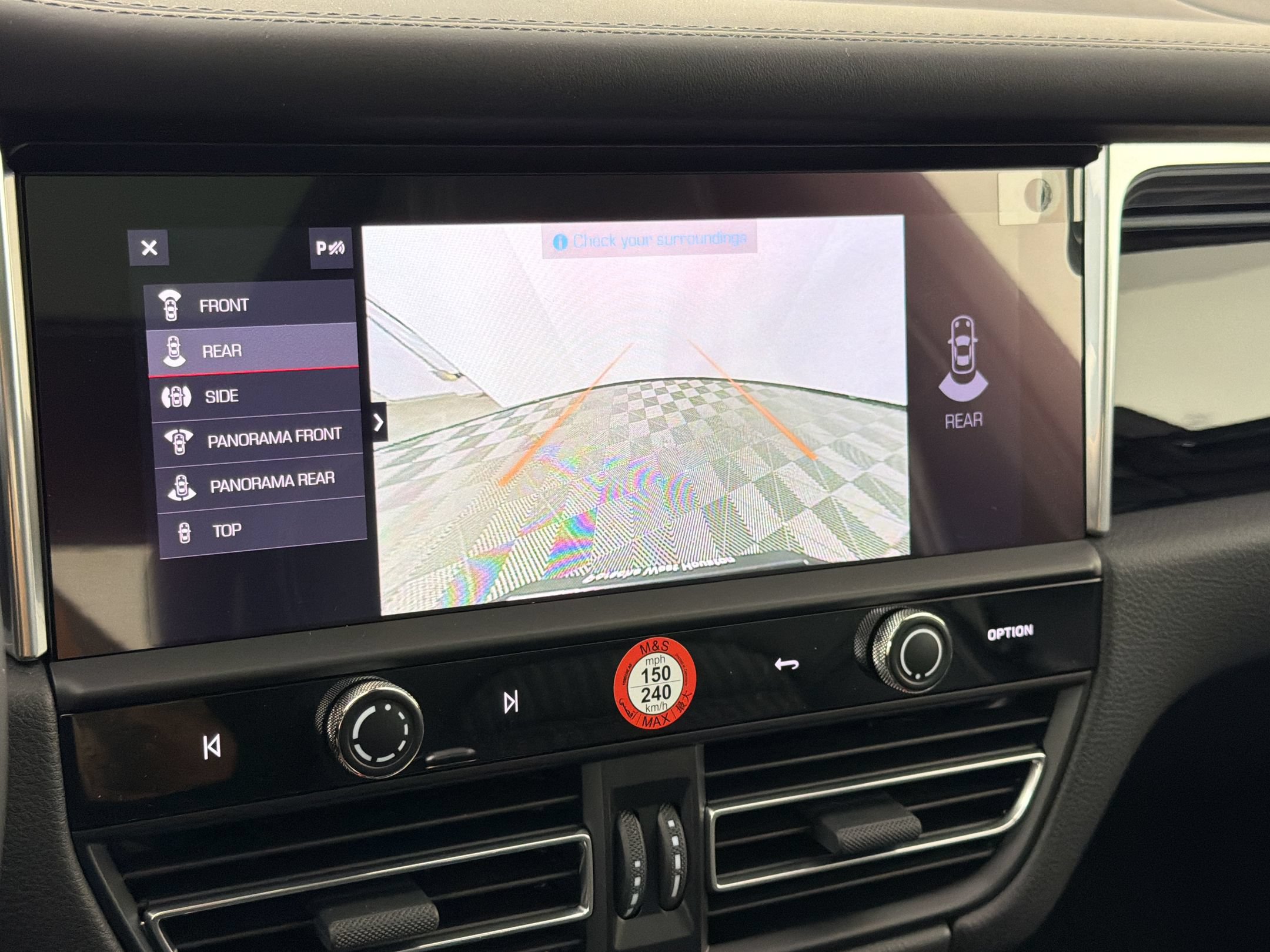 Certified 2026 Porsche Macan Turbo AWD/4WD image 25