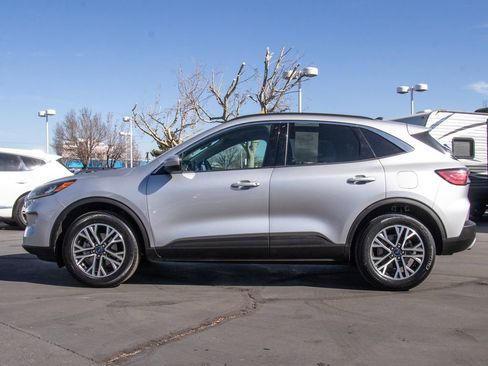 Used 2020 Ford Escape SEL image 4