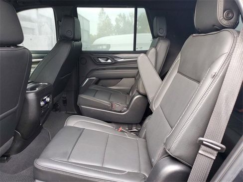 Used 2022 GMC Yukon Denali image 10