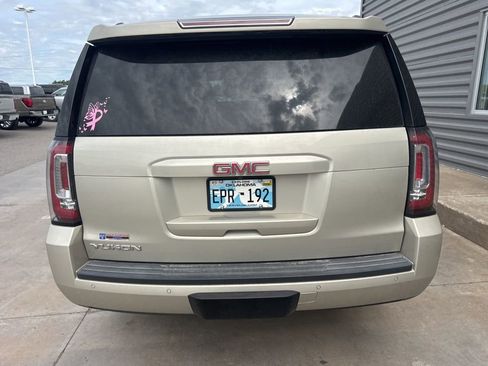 Used 2016 GMC Yukon SLE w/ Convenience Package RWD image 6
