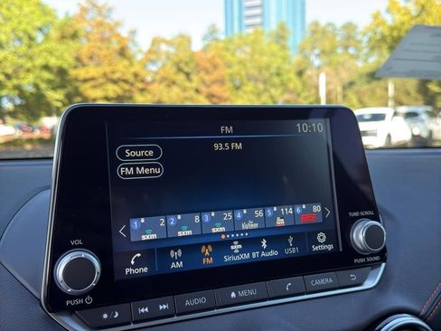 New 2025 Nissan Sentra SR image 25