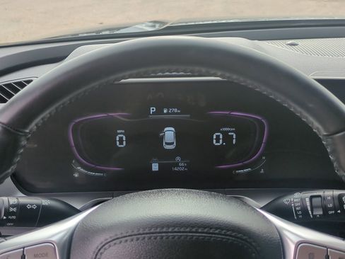 Used 2024 Kia Telluride S w/ S Sunroof Package image 21