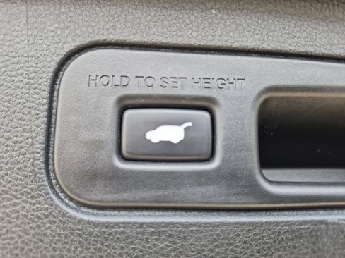 Used 2024 Honda Pilot Elite image 29