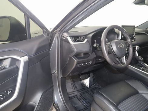 Used 2021 Toyota RAV4 XSE image 43