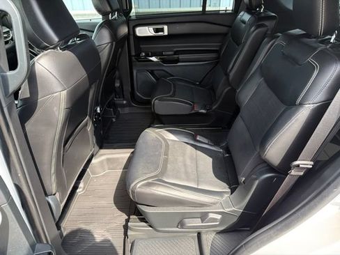 Certified 2023 Ford Explorer ST w/ Equipment Group 401A AWD/4WD image 4