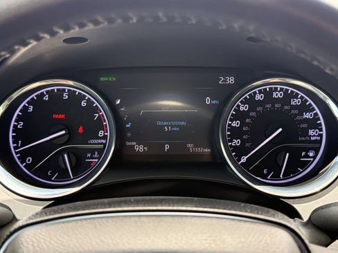 Used 2020 Toyota Camry XLE FWD image 20