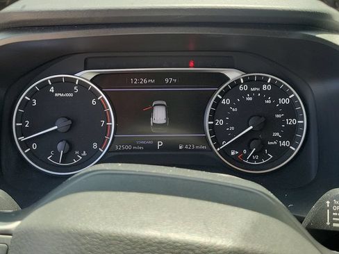 Used 2025 Nissan Rogue SV FWD image 27