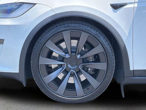 Used 2023 Tesla Model X AWD/4WD image 27